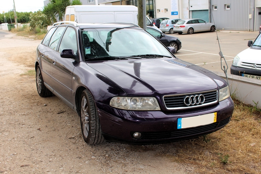 Audi-A4-Sline-2002-01